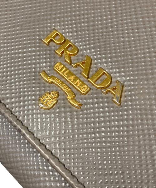 PRADA（プラダ）PRADA (プラダ) 長財布 グレーの古着・服飾アイテム