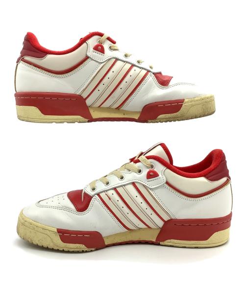 adidas（アディダス）adidas (アディダス) RIVALRY LOW 86　スニーカー ホワイト×レッド サイズ:SIZE 27cmの古着・服飾アイテム