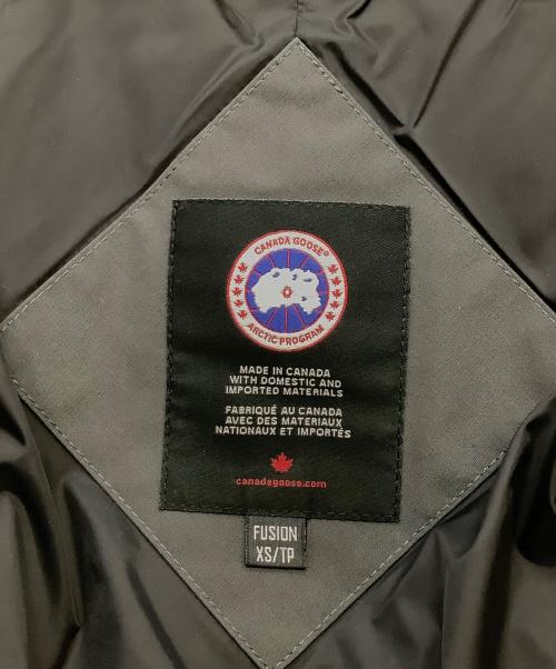CANADA GOOSE（カナダグース）CANADA GOOSE (カナダグース) マクミランパーカ グレー サイズ:XSの古着・服飾アイテム