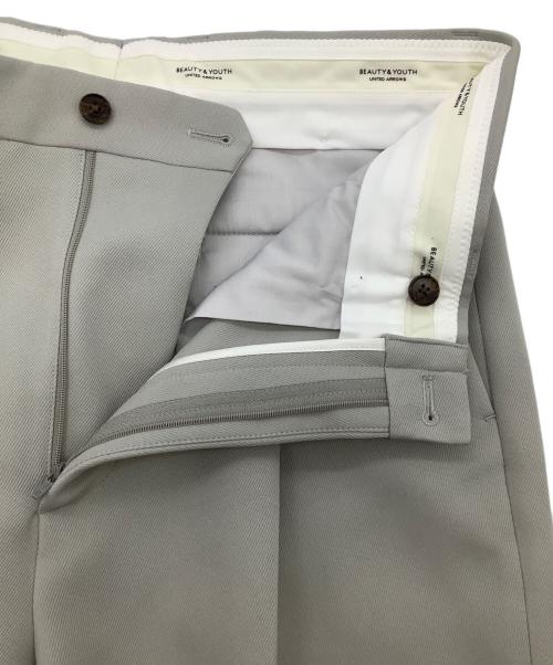 BEAUTY&YOUTH UNITED ARROWS（ビューティーアンドユースユナイテッドアローズ）BEAUTY&YOUTH UNITED ARROWS (ビューティーアンドユースユナイテッドアローズ) トリプルクロスフォルムテーパードパンツ グレー サイズ:SIZE Mの古着・服飾アイテム