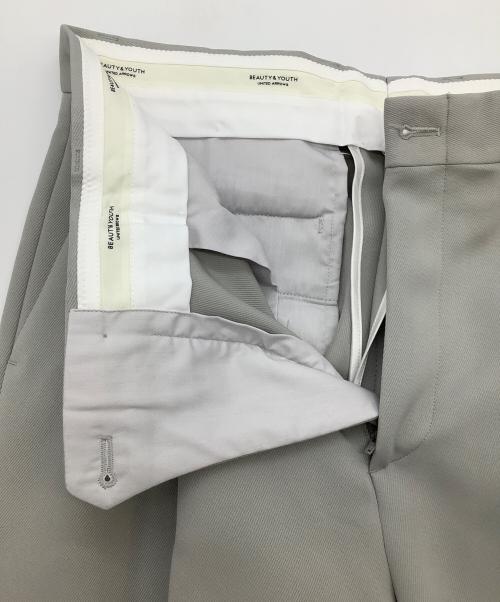 BEAUTY&YOUTH UNITED ARROWS（ビューティーアンドユースユナイテッドアローズ）BEAUTY&YOUTH UNITED ARROWS (ビューティーアンドユースユナイテッドアローズ) トリプルクロスフォルムテーパードパンツ グレー サイズ:SIZE Mの古着・服飾アイテム