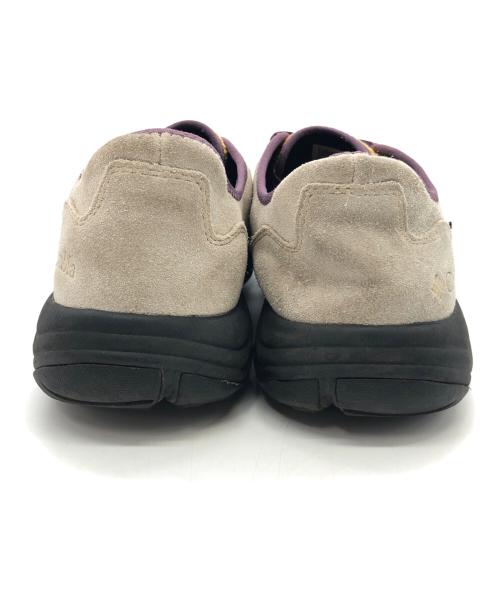 Columbia（コロンビア）Columbia (コロンビア) スニーカー ベージュ×ブラック サイズ:SIZE 26cmの古着・服飾アイテム