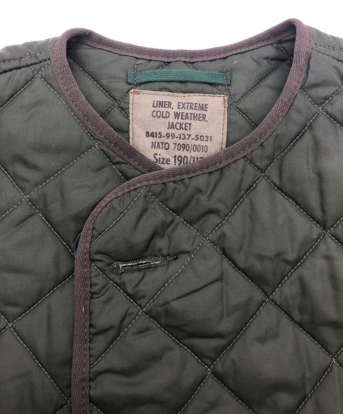 イギリス軍（イギリスグン）イギリス軍 (イギリスグン) イギリス軍　キルティングジャケット オリーブ サイズ:SIZE 190/112の古着・服飾アイテム