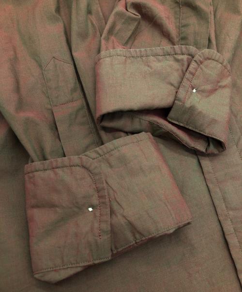 TOMORROW LAND PILGRIM（トゥモローランド ピルグリム）TOMORROW LAND PILGRIM (トゥモローランド ピルグリム) コットンシャンブレーバンドカラーシャツ ブラウン サイズ:SIZE Sの古着・服飾アイテム