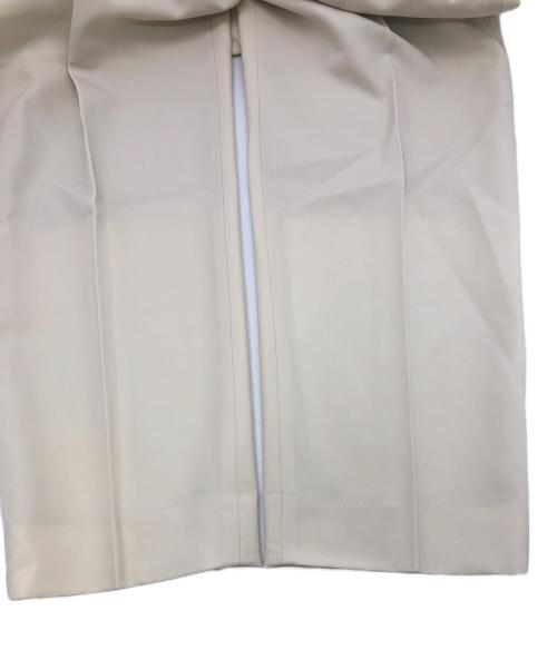 TOMORROW LAND PILGRIM（トゥモローランド ピルグリム）TOMORROW LAND PILGRIM (トゥモローランド ピルグリム) テックウールイン2プリーツトラウザーズ アイボリー サイズ:44の古着・服飾アイテム