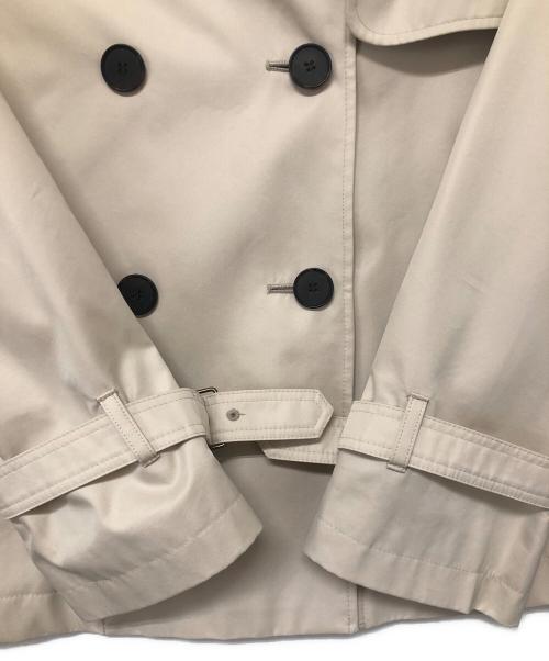 23区（ニジュウサンク）23区 (ニジュウサンク) ショートトレンチコート ベージュ サイズ:38の古着・服飾アイテム