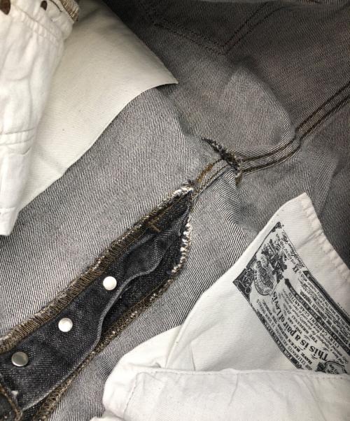 LEVI'S（リーバイス）LEVI'S (リーバイス) デニムパンツ グレー サイズ:W30×L32の古着・服飾アイテム