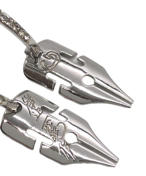 プレミアムバンダイ限定（プレミアムバンダイゲンテイ）プレミアムバンダイ限定 (プレミアムバンダイゲンテイ) Gペン型ピアスの古着・服飾アイテム