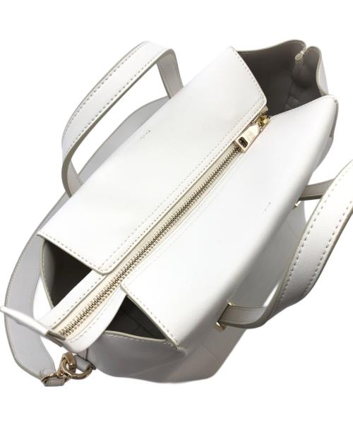 ADD CULUMN（アドカラム）ADD CULUMN (アドカラム) 2WAYバッグ ホワイトの古着・服飾アイテム