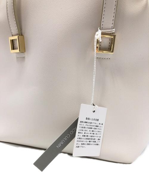 ADD CULUMN（アドカラム）ADD CULUMN (アドカラム) 2WAYバッグ ホワイトの古着・服飾アイテム