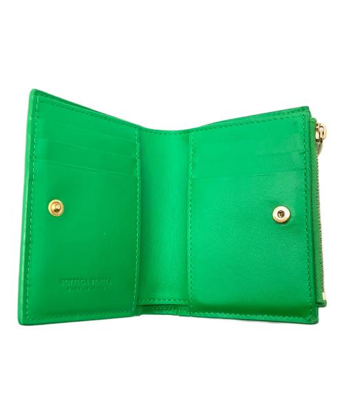 BOTTEGA VENETA（ボッテガベネタ）BOTTEGA VENETA (ボッテガベネタ) イントレチャート　2つ折り財布 グリーンの古着・服飾アイテム