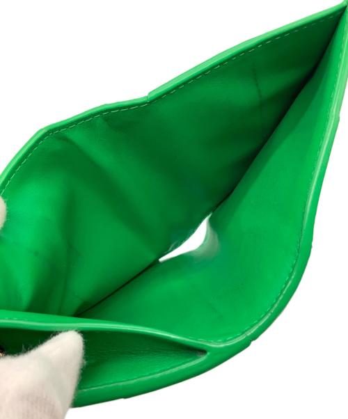 BOTTEGA VENETA（ボッテガベネタ）BOTTEGA VENETA (ボッテガベネタ) イントレチャート　2つ折り財布 グリーンの古着・服飾アイテム