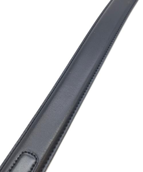 K.T.LEWISTON（ケーティールイストン）K.T.Lewiston (ケーティールイストン) BARNEYS NEWYORK (バーニーズ・ニューヨーク) レザーベルト ブラックの古着・服飾アイテム