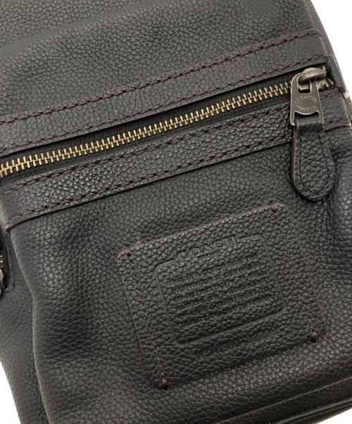 COACH（コーチ）COACH (コーチ) ボディーバッグ ブラックの古着・服飾アイテム
