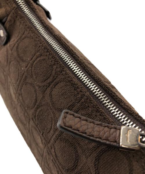 Salvatore Ferragamo（サルヴァトーレ フェラガモ）Salvatore Ferragamo (サルヴァトーレ フェラガモ) ショルダーバッグ ブラウンの古着・服飾アイテム