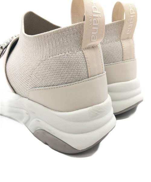 +DIANA（プラスダイアナ）＋DIANA (プラスダイアナ) シューズ ベージュ サイズ:SIZE 23.5cmの古着・服飾アイテム