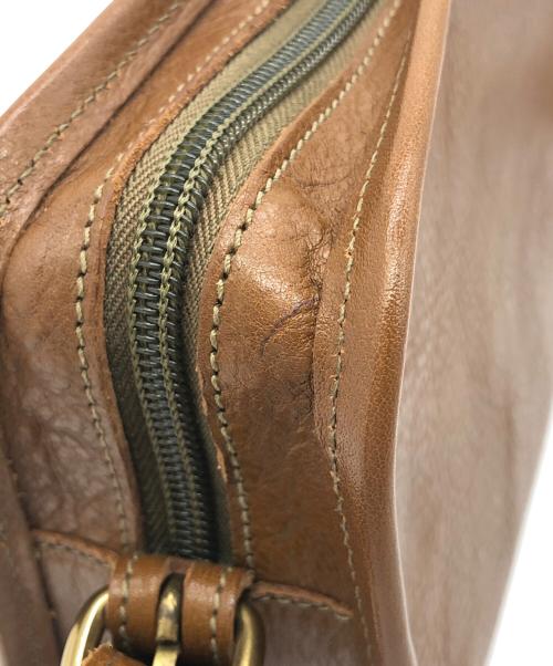 IL BISONTE（イル ビゾンテ）IL BISONTE (イル ビゾンテ) クロスボディバッグ ブラウンの古着・服飾アイテム