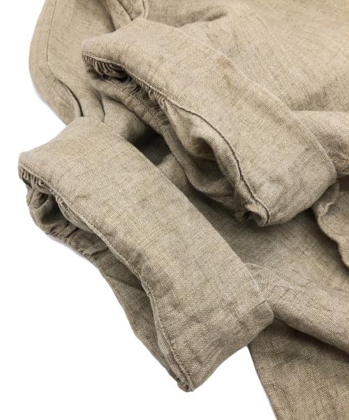 suro（スーロ）suro (スーロ) 半袖ブラウス ベージュ サイズ:不明の古着・服飾アイテム