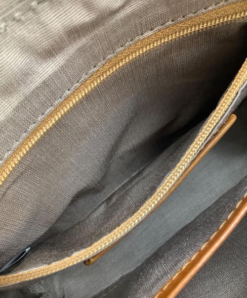 MOTHERHOUSE（マザーハウス）MOTHERHOUSE (マザーハウス) クロニクルミニショルダーバッグ ブラウンの古着・服飾アイテム