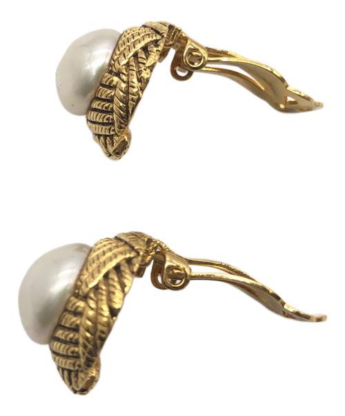 CHANEL（シャネル）CHANEL (シャネル) イヤリング ゴールドの古着・服飾アイテム