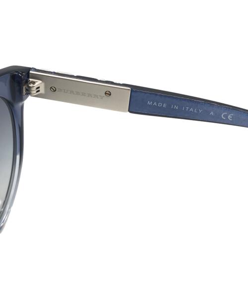 BURBERRY（バーバリー）BURBERRY (バーバリー) サングラス ネイビーの古着・服飾アイテム