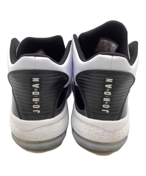 NIKE（ナイキ）NIKE (ナイキ) AIR JORDAN ホワイト×ブラック サイズ:26.5の古着・服飾アイテム