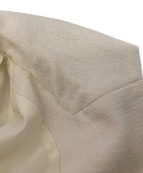 CLANE（クラネ）CLANE (クラネ) ランタンスリーブテーラードジャケット ベージュ サイズ:2の古着・服飾アイテム