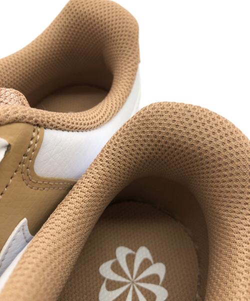 NIKE（ナイキ）NIKE (ナイキ) COURT VISION LO NN ホワイト×ブラウン サイズ:23 未使用品の古着・服飾アイテム