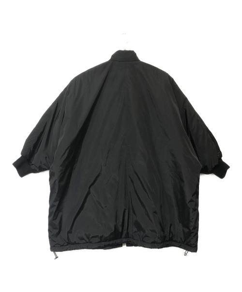 BEARDSLEY（ビアズリー）BEARDSLEY (ビアズリー) 中綿BIGポンチョコート ブラック サイズ:SIZE Freeの古着・服飾アイテム