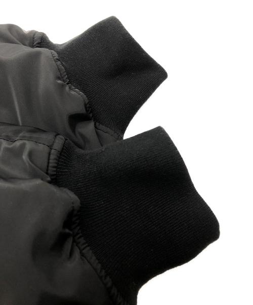 BEARDSLEY（ビアズリー）BEARDSLEY (ビアズリー) 中綿BIGポンチョコート ブラック サイズ:SIZE Freeの古着・服飾アイテム