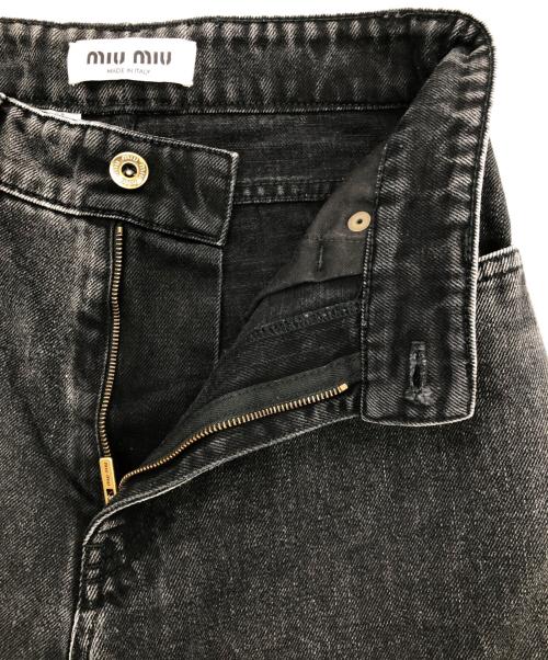 MIU MIU（ミュウミュウ）MIU MIU (ミュウミュウ) デニムパンツ ブラック サイズ:SIZE 61cm (W24)の古着・服飾アイテム