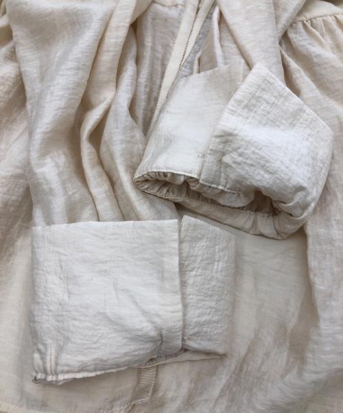 NOLLEY'S（ノーリーズ）NOLLEY'S (ノーリース) 長袖ブラウス アイボリー サイズ:SIZE 38の古着・服飾アイテム