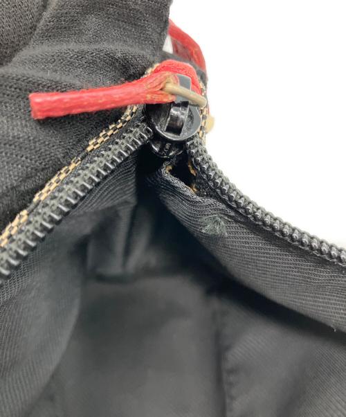 GUCCI（グッチ）GUCCI (グッチ) GGキャンバス　アクセサリーポーチ ベージュ×レッドの古着・服飾アイテム