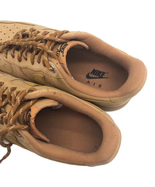 NIKE（ナイキ）NIKE (ナイキ) AIR FORCE1　スニーカー ブラウン サイズ:SIZE 27cmの古着・服飾アイテム