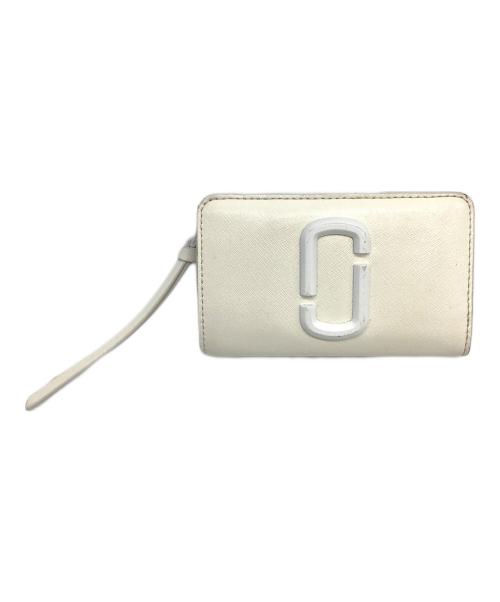 MARC JACOBS（マークジェイコブズ）MARC JACOBS (マークジェイコブス) コンパクトウォレット アイボリーの古着・服飾アイテム
