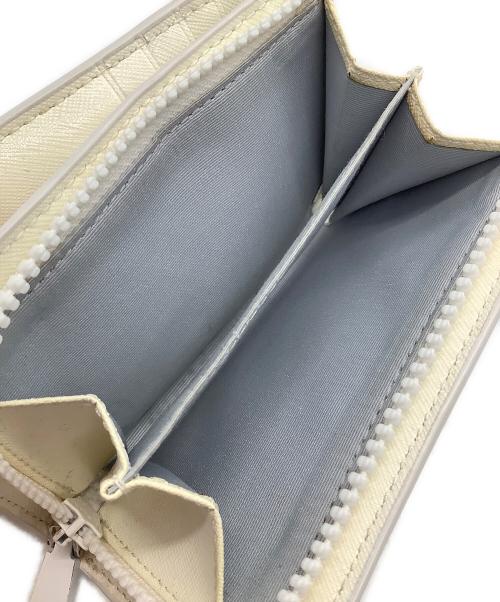 MARC JACOBS（マークジェイコブズ）MARC JACOBS (マークジェイコブス) コンパクトウォレット アイボリーの古着・服飾アイテム