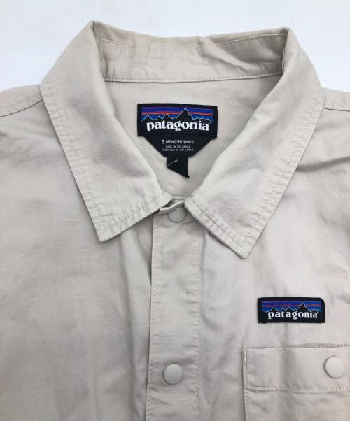 Patagonia（パタゴニア）Patagonia (パタゴニア) コーチジャケット ベージュ サイズ:SIZE Sの古着・服飾アイテム