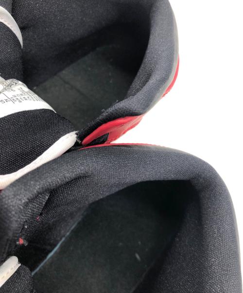 NIKE（ナイキ）NIKE (ナイキ) AIR JORDAN 1 MID (GS) レッド×ブラック サイズ:25の古着・服飾アイテム