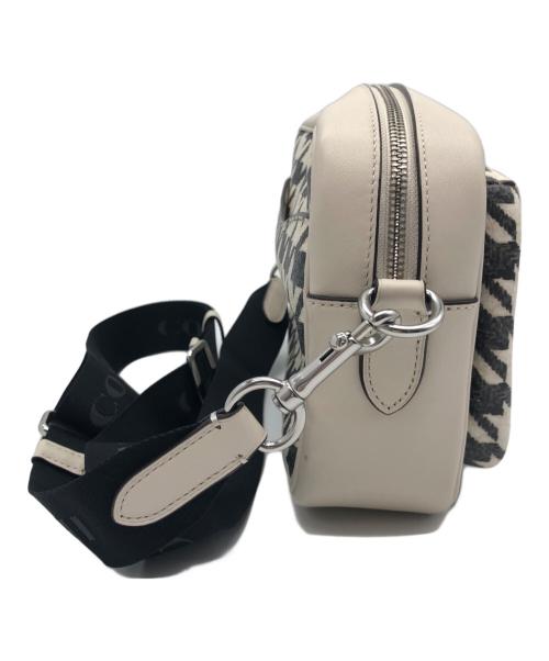 COACH（コーチ）COACH (コーチ) ショルダーバッグ ホワイト×ブラックの古着・服飾アイテム