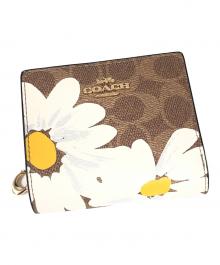 COACH（コーチ）の古着「2つ折り財布」｜ベージュ×ホワイト