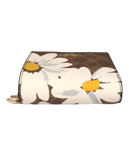 COACH（コーチ）COACH (コーチ) 2つ折り財布 ベージュ×ホワイトの古着・服飾アイテム