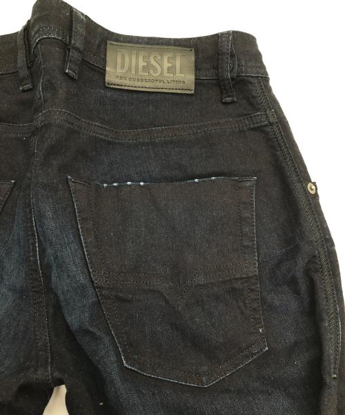 DIESEL（ディーゼル）DIESEL (ディーゼル) デニムパンツ インディゴ サイズ: 71cm (W28)の古着・服飾アイテム