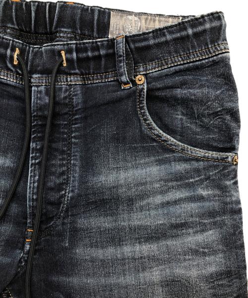 DIESEL（ディーゼル）DIESEL (ディーゼル) デニムパンツ インディゴ サイズ:71cm (W28)の古着・服飾アイテム