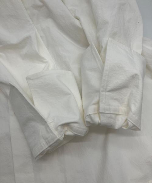 BABYLONE（バビロン）BABYLONE (バビロン) バックタックオーバーシャツ　長袖シャツ ホワイト サイズ:Freeの古着・服飾アイテム