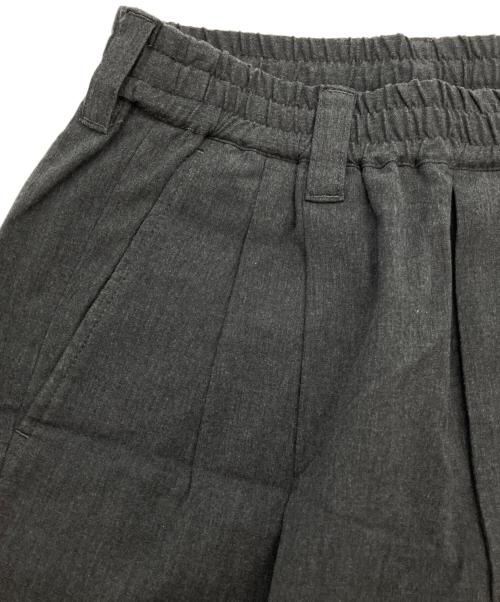 MAISON SPECIAL（メゾンスペシャル）MAISON SPECIAL (メゾンスペシャル) テーパードパンツ グレー サイズ:SIZE Mの古着・服飾アイテム