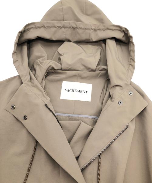 VACHEMENT（ヴァシュモン）VACHEMENT (ヴァシュモン) フーデッドコート カーキ サイズ:Freeの古着・服飾アイテム