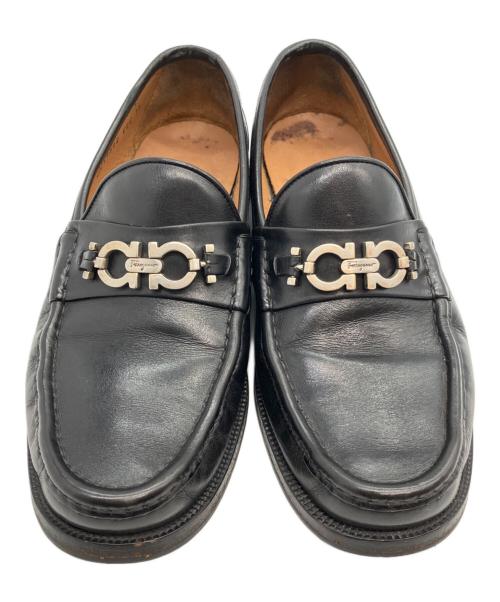 Salvatore Ferragamo（サルヴァトーレ フェラガモ）Salvatore Ferragamo (サルヴァトーレ フェラガモ) ビットローファー ブラック サイズ:SIZE 25.5cmの古着・服飾アイテム