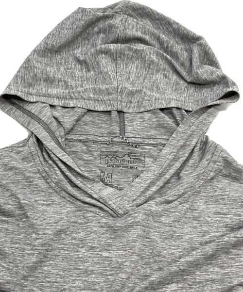 Patagonia（パタゴニア）Patagonia (パタゴニア) キャプリーンクールディリーフーディ グレー サイズ:SIZE Mの古着・服飾アイテム