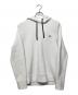 EMPORIO ARMANI（エンポリオアルマーニ）の古着「プルオーバーパーカー」｜ホワイト