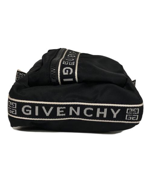GIVENCHY（ジバンシィ）GIVENCHY (ジバンシィ) ボディーバッグ ブラック×ホワイトの古着・服飾アイテム